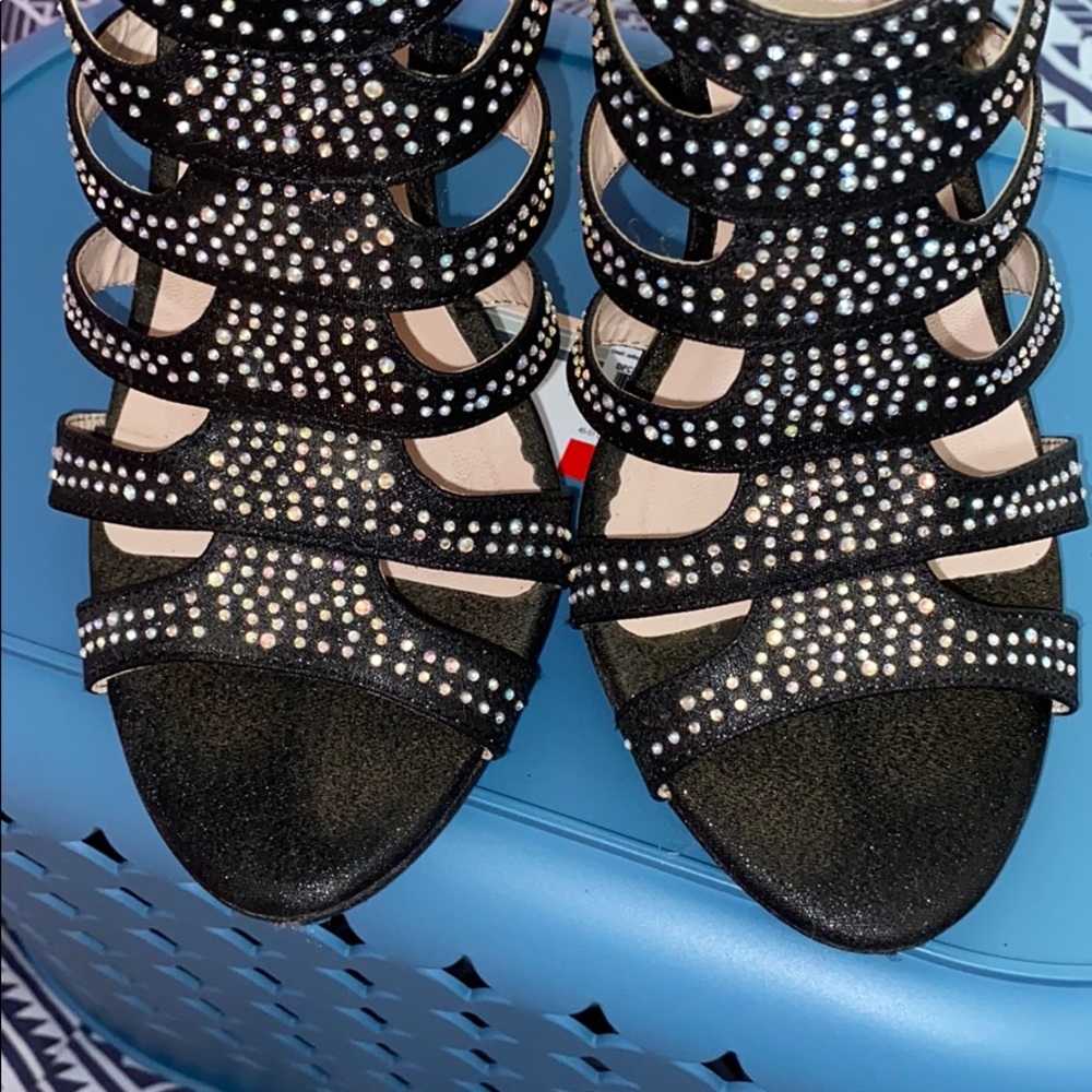 First Sight Heels - Picture 13 of 13